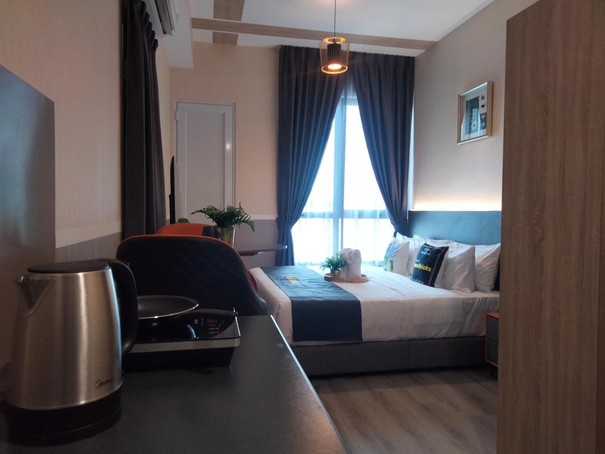 Bangsar South Botanical I Bed & Pillow クアラルンプール エクステリア 写真
